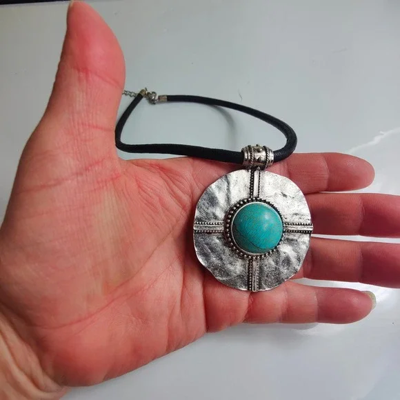 Vintage Boho Turquoise Pendant Necklace  Choker Earrings Set Tribal Southwestern - Picture 8 of 8